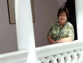 Cava de Llano propone sustituir policías por trabajadores sociales en los CIE