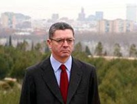 Gallardón cree que al Gobierno se llega por el centro
