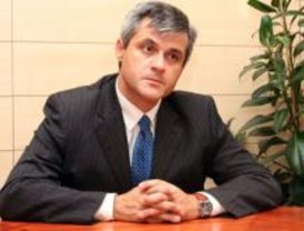 Lucas se lamenta de las declaraciones entre Aguirre y Gallardón