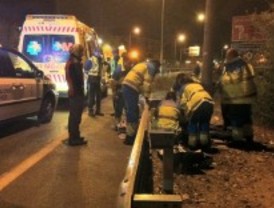 Muere un motorista en la M-406