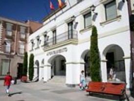 Tenderos de San Sebastián de los Reyes protestan por la subida de impuestos