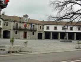Herido muy grave un trabajador que cayó desde un tejado