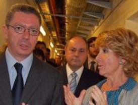Aguirre y Gallardón: Zapatero va 'contra la Constitución'