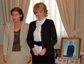 Fomento ofrece a Aguirre 3.400 millones para carreteras