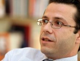 Lasquetty destaca la formación como el eje central de su política