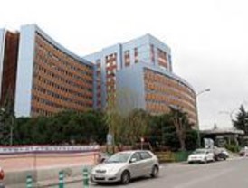 Defensor del Paciente acusa a hospitales públicos de amenazar con listas de espera