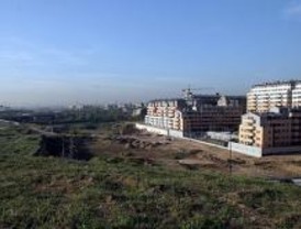 Rechazan la construcción de más viviendas en Fuentes Cisneros en Alcorcón