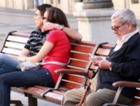 Más de 130.000 mayores viven solos en la capital