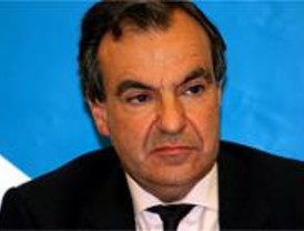 Madrid exige a Zapatero los mil millones prometidos para educación infantil