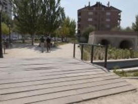 Manifestación contra la planta de basuras de Alcalá