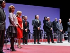 La Comunidad premia a De la Iglesia, Sabina y Pombo por su aportación a la cultura