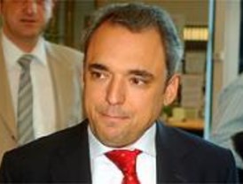 Simancas denuncia que el gerente del Hospital 12 de Octubre se negó a recibirles