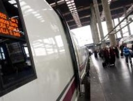 El tren Madrid-Valladolid costará 8,80 euros con un bono para 50 viajes