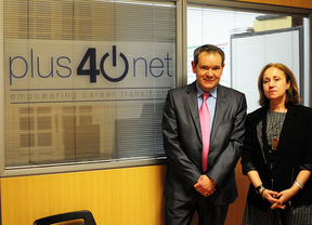 Nace una asociación para ayudar a profesionales, en paro, mayores de 40