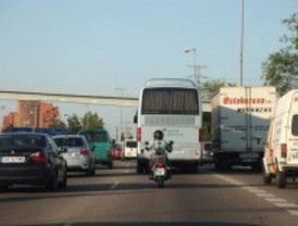 La M-40, atascada a la altura de Pozuelo