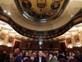Ateos madrileños se manifiestan en el Ateneo contra la visita del papa Benedicto XVI