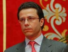 Fernández Lasquetty acusa a Rajoy de censurar otras candidaturas