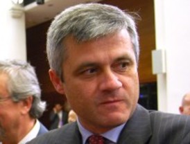 PSOE critica la ausencia de Gallardón en el pregón