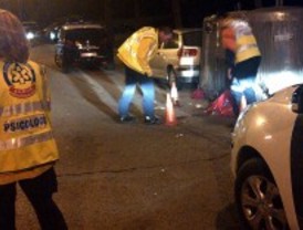 Un hombre, muy grave tras ser arrojado desde una furgoneta cuando intentaba evitar que la robasen