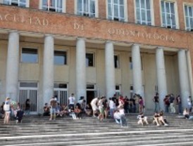 El PSM propone que los mejores alumnos 'cedan' sus matrículas de honor a estudiantes sin recursos