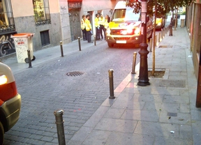 Muy grave un ciclista tras golpearse en la cabeza en una caída