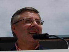 Blanco achaca el ofrecimiento de Gallardón a la desconfianza que infunde Rajoy
