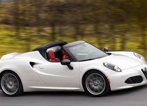 Alfa Romeo 4C Spider, un guiño al pasado del "Cuore Sportivo"
