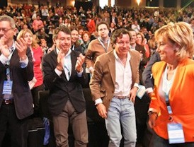 Los 'populares' madrileños refrendan el poder de Aguirre con el 97,2% de los votos