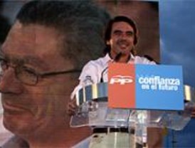 Aznar protagoniza un mitin en Madrid centrado en la política nacional