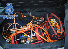 Material encontrado por la Policía.