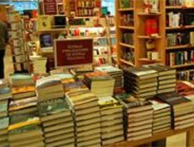 30 millones para libros de texto y material escolar