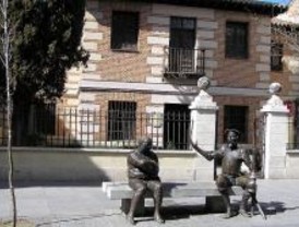 Talleres y teatro en la Casa Cervantes en Alcalá por el Día de Libro