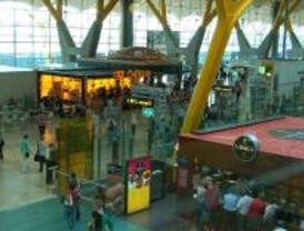 La Guardia Civil de Barajas detuvo a 658 traficantes en 2009 e incautó 2.680 kilos de drogas