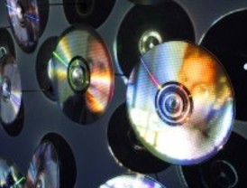 Daniel Canogar. Spin: Sobre las tecnologías que desechamos
