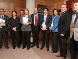 El PP exhibe su control en la 'comisión de los espías'