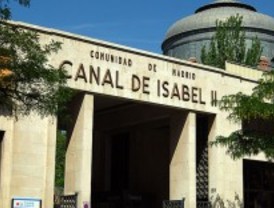 Más de cien parques públicos se riegan con agua regenerada