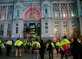 PSOE e IU creen que el Ayuntamiento 'se enmienda' tras la huelga de alumbrado
