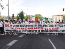 Los encerrados en el Magerit protagonizan una marcha de protesta