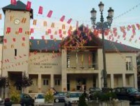 El Bolao adjudica un terreno para un colegio concertado por debajo de su valor