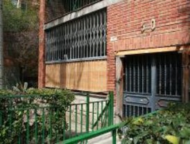 Vecinos de Villa de Vallecas se oponen a la privatización de una escuela