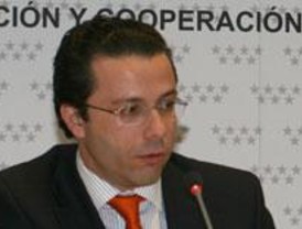 La Comunidad firma un convenio para la escolarización de 400 niñas en Colombia