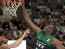 El Joventut domina al Estudiantes