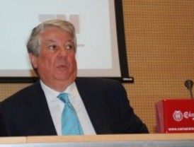 Arturo Fernández cree que el AVE refuerza a Madrid como 'locomotora' económica