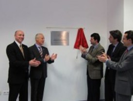 Bayer inaugura un nuevo laboratorio de microbiología en Alcalá de Henares