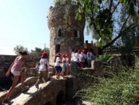 Más de 200 niños participan en la Escuela de Verano de la Comunidad