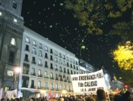 Los profesores no tiran la toalla tras el 20N