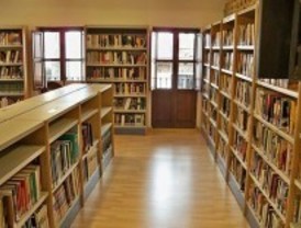 Doce bibliotecas de la Comunidad amplían su horario en época de exámenes