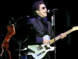 Calamaro y música electrónica en el Metrorock