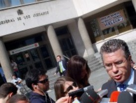La Comunidad materializa la querella contra el PSM por la 'lista de los 45' de Gürtel