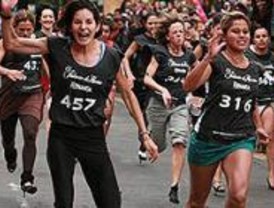 Más de 5.000 mujeres participarán en la primera Carrera Internacional de la Mujer